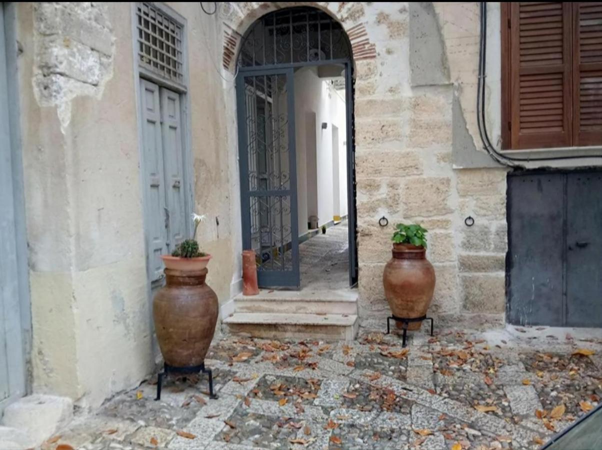 B&B Garibaldi Alcamo Exterior foto